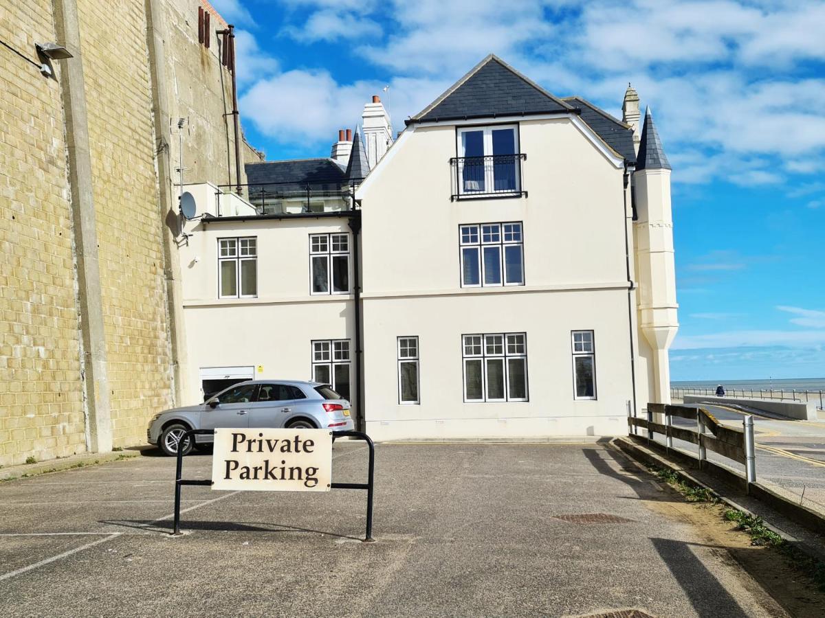 Shore Thing Beachfront Apartment Ramsgate - Sleeps 4 外观 照片
