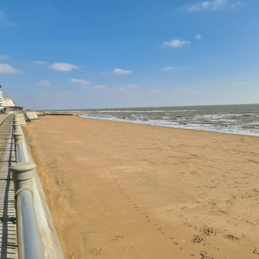 Shore Thing Beachfront Apartment Ramsgate - Sleeps 4 外观 照片